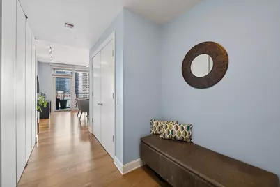 340 E Randolph Street #1102, Chicago, IL 60601 - Photo 10