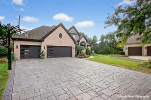 701 Caitlin Ct, Grayslake, IL 60030 - Photo 54