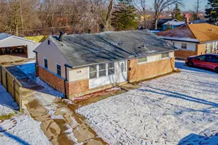 118 Well St, Park Forest, IL 60466 - Photo 2