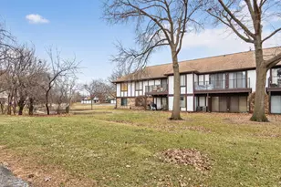 970 Yosemite Trail, Roselle, IL 60172 - Photo 18