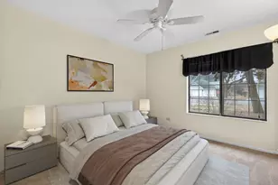 970 Yosemite Trail, Roselle, IL 60172 - Photo 12