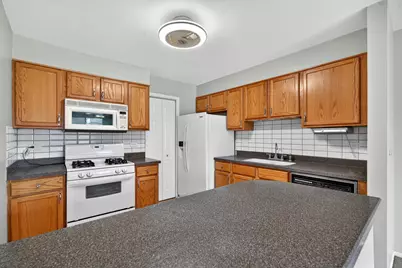 970 Yosemite Trail #A5, Roselle, IL 60172 - Photo 6