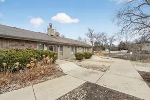 970 Yosemite Trail, Roselle, IL 60172 - Photo 22