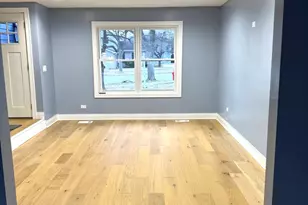 30W170 Cynthia Ct, Warrenville, IL 60555 - Photo 8