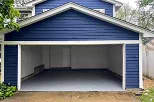 30W170 Cynthia Ct, Warrenville, IL 60555 - Photo 2