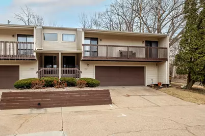1208 35th Street Drive #M, Moline, IL 61265 - Photo 1