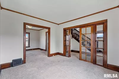 2621 5 1/2 Avenue, Rock Island, IL 61201 - Photo 4