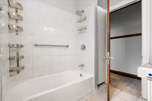 3312 W 62nd St, Chicago, IL 60629 - Photo 18