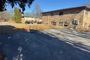 310 30th Ave, Moline, IL 61265 - Photo 14