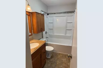 310 30th Avenue #4, Moline, IL 61265 - Photo 8
