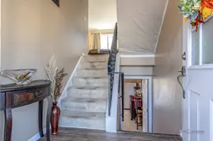 354 Stevens Ct, Grayslake, IL 60030 - Photo 4