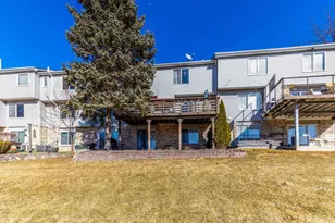 354 Stevens Ct, Grayslake, IL 60030 - Photo 26