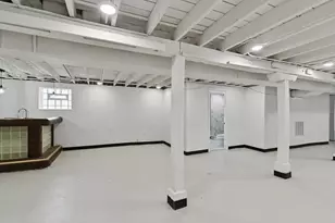 7801 S Eberhart Ave, Chicago, IL 60619 - Photo 22