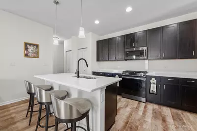 3770 Westbury Court, Elgin, IL 60124 - Photo 6