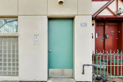 628 N May Street #2, Chicago, IL 60642 - Photo 2