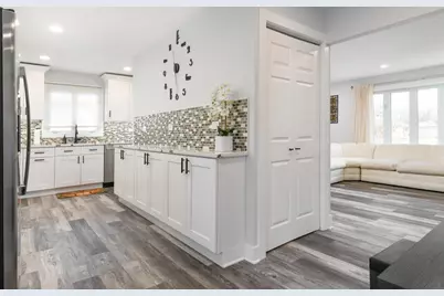 730 Skyline Drive, Barrington, IL 60010 - Photo 6