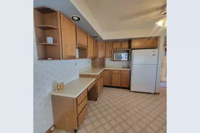 506 N 1st Street, Ashton, IL 61006 - Photo 18