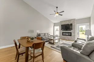 1 Prairie Trl, Monticello, IL 61856 - Photo 16