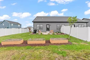 1 Prairie Trl, Monticello, IL 61856 - Photo 40