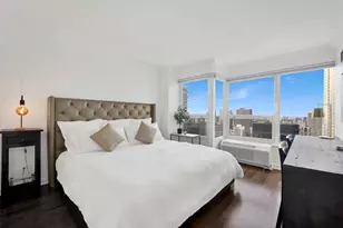 30 E Huron St, Chicago, IL 60611 - Photo 10