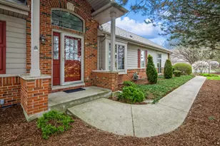 471 Linden Cir, Beecher, IL 60401 - Photo 2