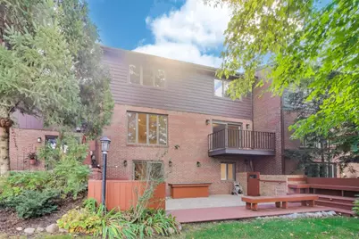300 Boardwalk Place, Park Ridge, IL 60068 - Photo 44