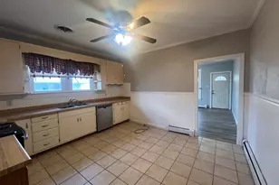 1109 W Adams St, Herrin, IL 62948 - Photo 14