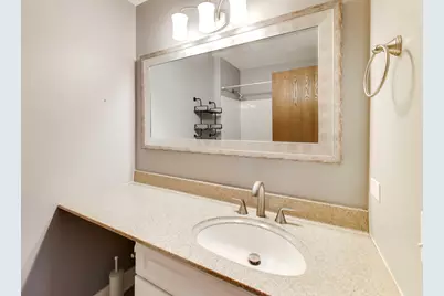 10 Waterbury Lane #M2, Schaumburg, IL 60193 - Photo 22