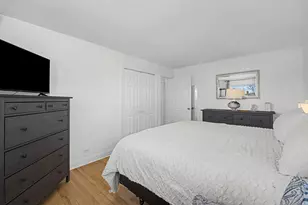 102 S Adeline Ave, Addison, IL 60101 - Photo 16