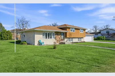 10459 S 81st Avenue, Palos Hills, IL 60465 - Photo 2