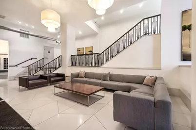 758 N Larrabee Street #709, Chicago, IL 60654 - Photo 2