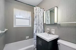 600 E Mulberry St, Watseka, IL 60970 - Photo 10