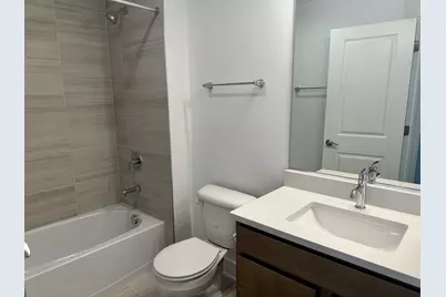 6408 Levi Avenue, Morton Grove, IL 60053 - Photo 6