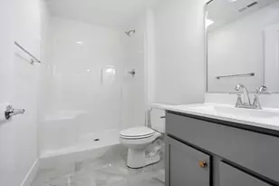 8 Stone Ml Ct, Bloomington, IL 61705 - Photo 34