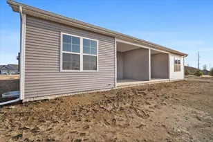 8 Stone Ml Ct, Bloomington, IL 61705 - Photo 40