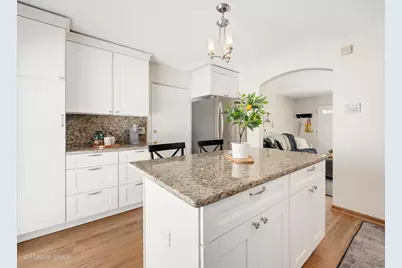 1020 Newberry Avenue, La Grange Park, IL 60526 - Photo 10