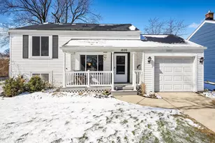 1020 Newberry Ave, La Grange Park, IL 60526 - Photo 1