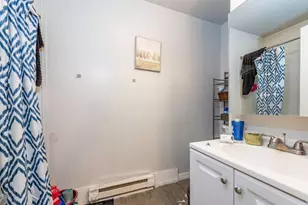 2112 Hebron Ave, Zion, IL 60099 - Photo 10