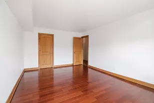 9529 Bronx Ave, Skokie, IL 60077 - Photo 14