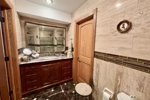 9529 Bronx Ave, Skokie, IL 60077 - Photo 18