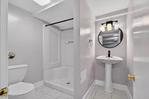 1657 N Harding Ave, Chicago, IL 60647 - Photo 18