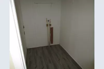 108 S State Street, Poplar Grove, IL 61065 - Photo 10