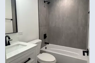 8232 Niles Center Road #202, Skokie, IL 60077 - Photo 6