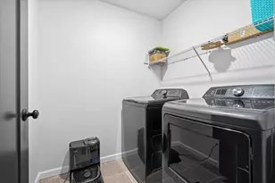 2513 Pampas Ln, Bloomington, IL 61705 - Photo 30