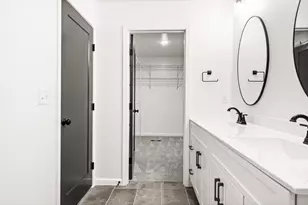 2513 Pampas Ln, Bloomington, IL 61705 - Photo 24