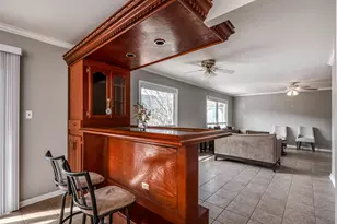 2S164 Beaumont Ln, Lombard, IL 60148 - Photo 10