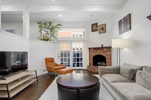 1910 N Larrabee St, Chicago, IL 60614 - Photo 8