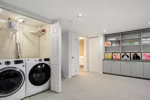 1910 N Larrabee St, Chicago, IL 60614 - Photo 18