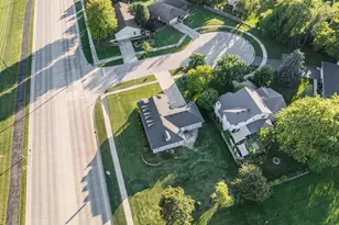 101 Bell Ct, Oswego, IL 60543 - Photo 40