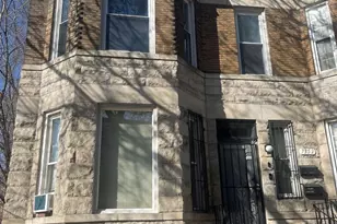 7352 S Yale Ave, Chicago, IL 60621 - Photo 1